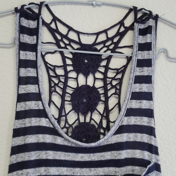 (5/$25) Navy blue and grey tank top - size m - Picture 2 of 6